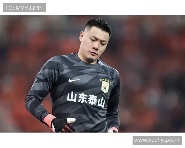 山东足球明星王大雷的职业生涯与成就全景解析