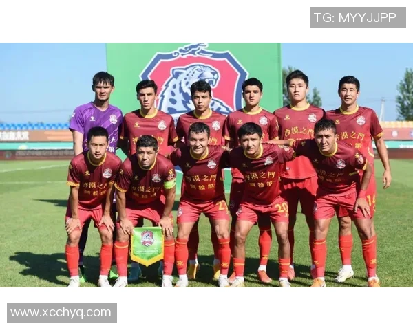 新疆发货的足球明星挂画让您的家居更添运动气息与活力